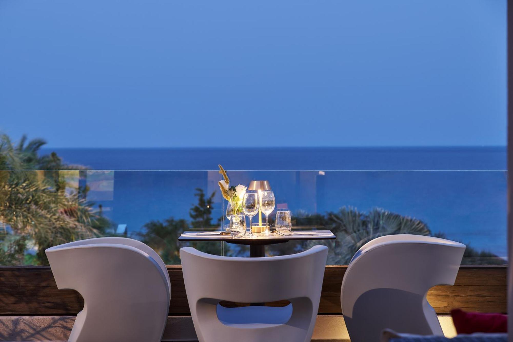 Aquagrand Exclusive Deluxe Resort Lindos - Adults Only Buitenkant foto