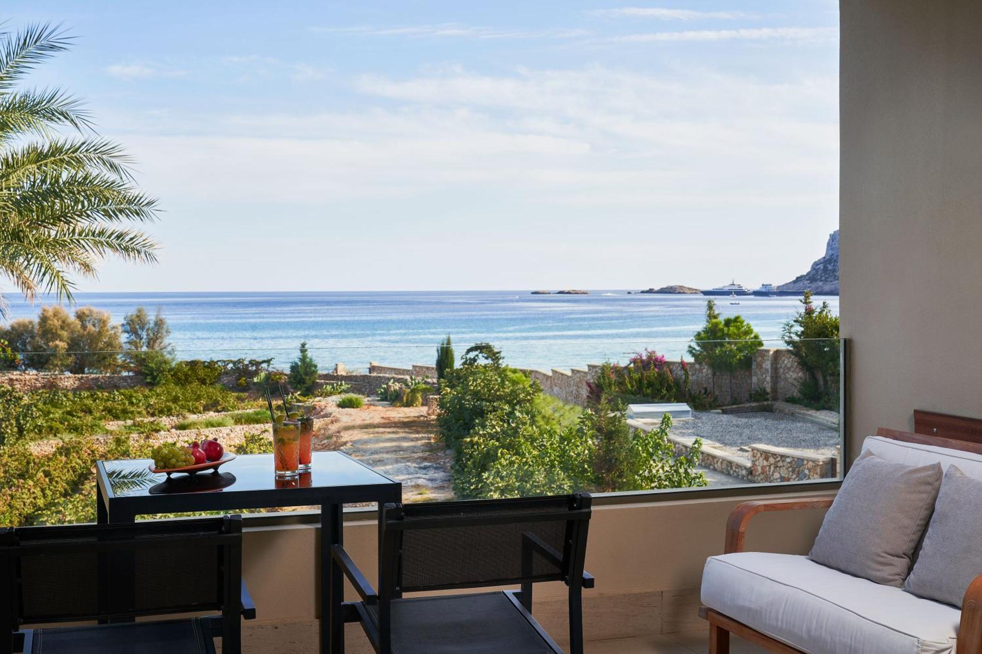 Aquagrand Exclusive Deluxe Resort Lindos - Adults Only Buitenkant foto