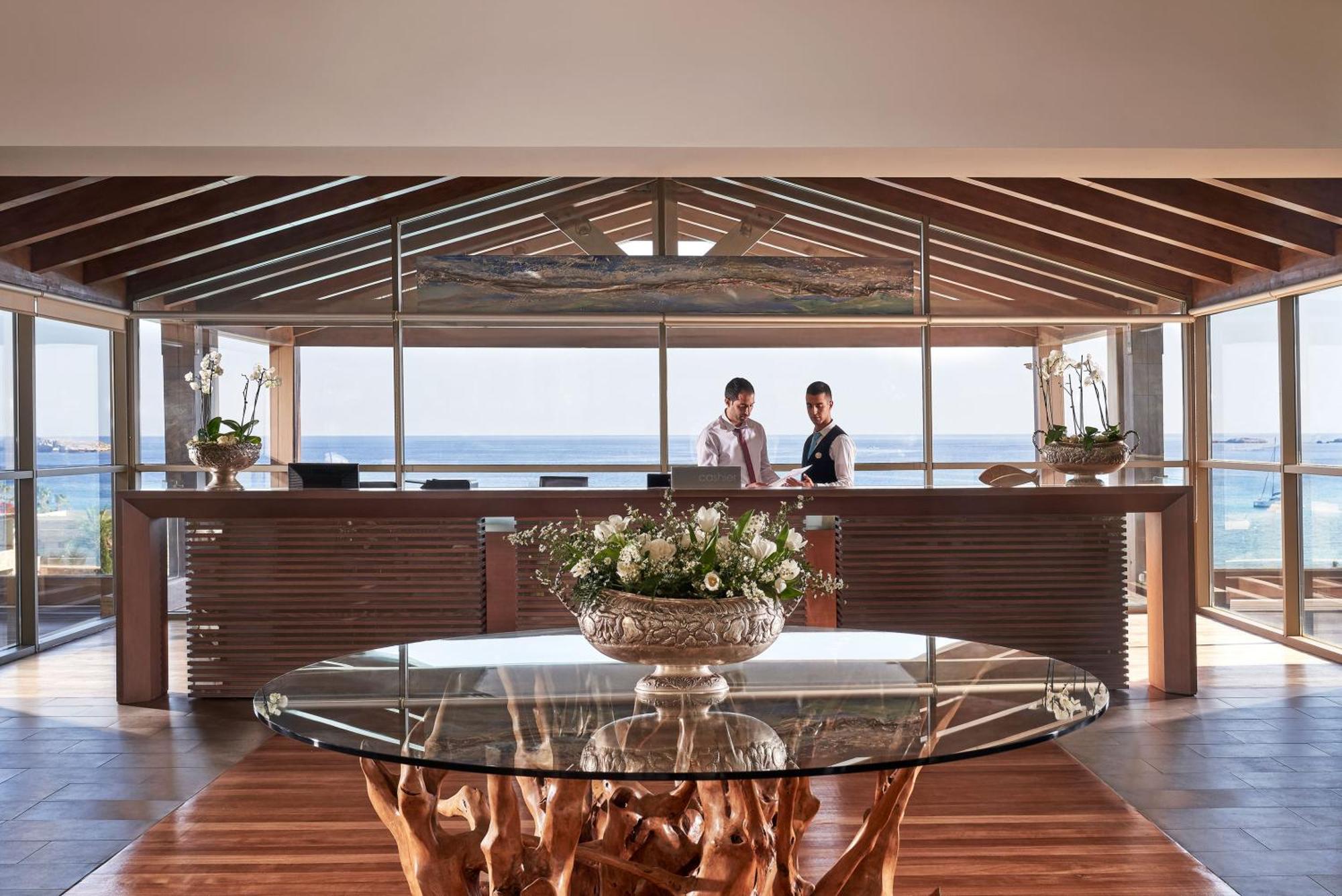 Aquagrand Exclusive Deluxe Resort Lindos - Adults Only Buitenkant foto